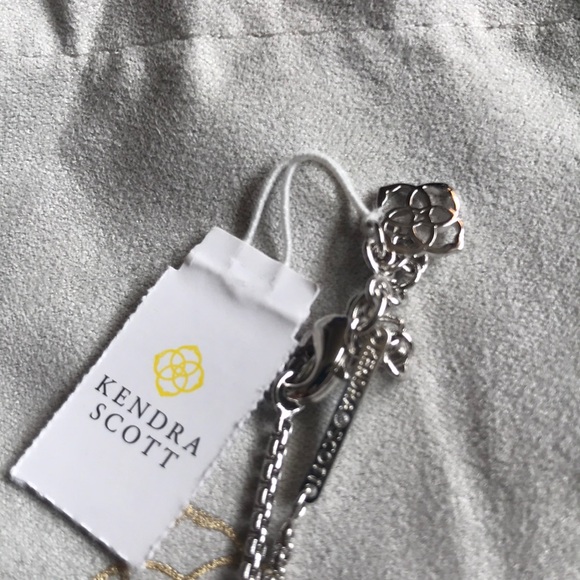 RARE! Kendra Scott Iridescent Lilac Illusion Ryane - Picture 5 of 8